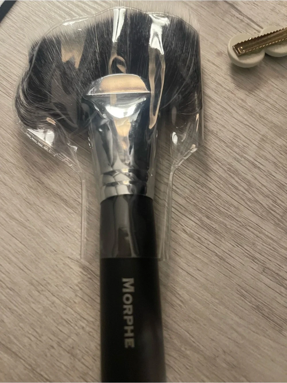 Morphe M495 Flawless Face Brush in Black
